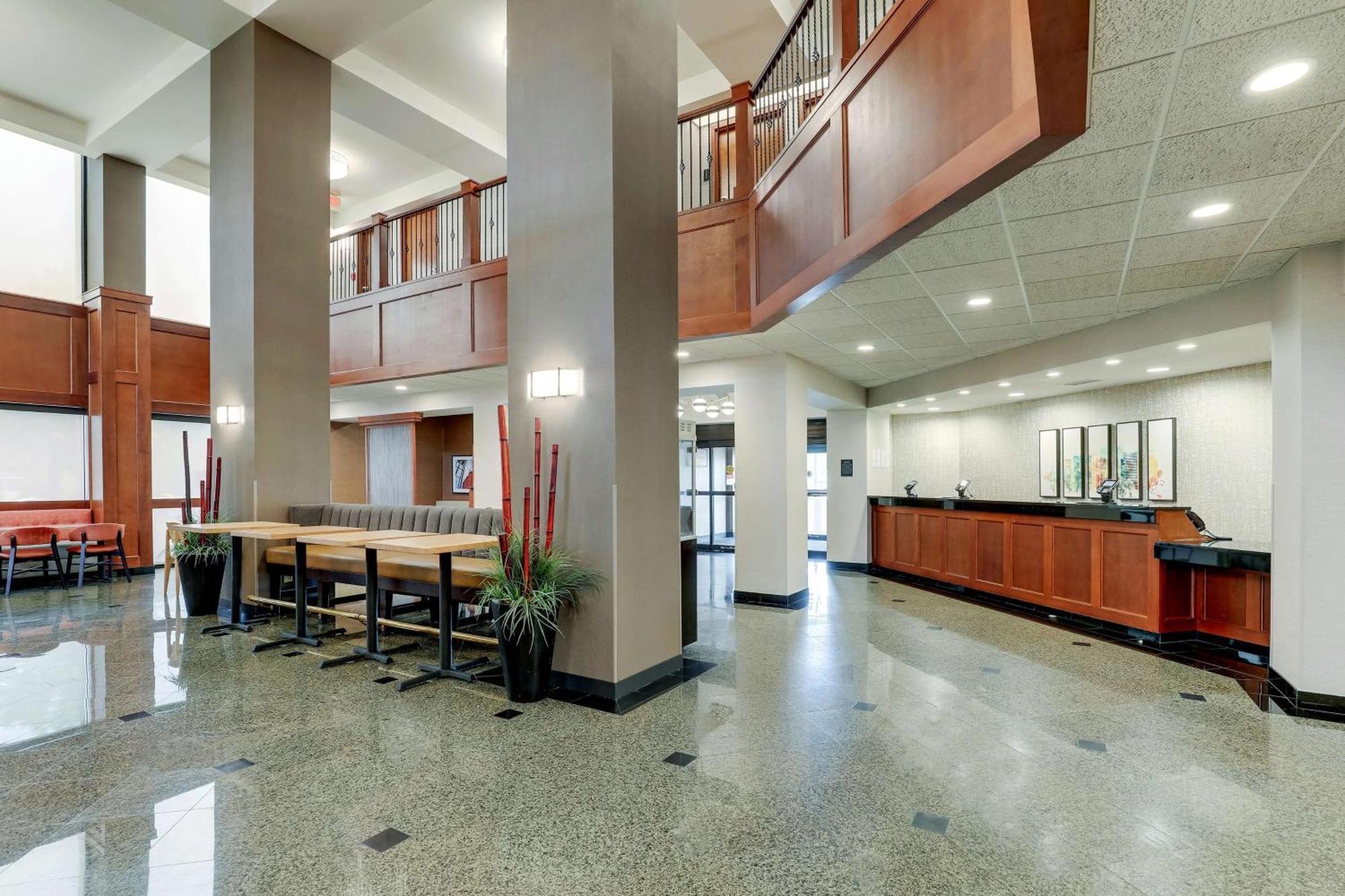 Drury Inn & Suites Birmingham Lakeshore Drive Kültér fotó