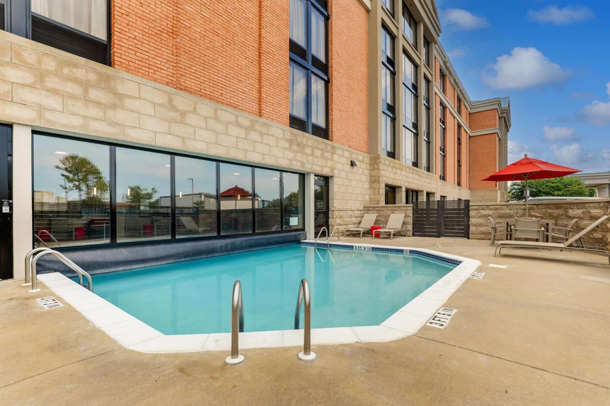 Drury Inn & Suites Birmingham Lakeshore Drive Kültér fotó