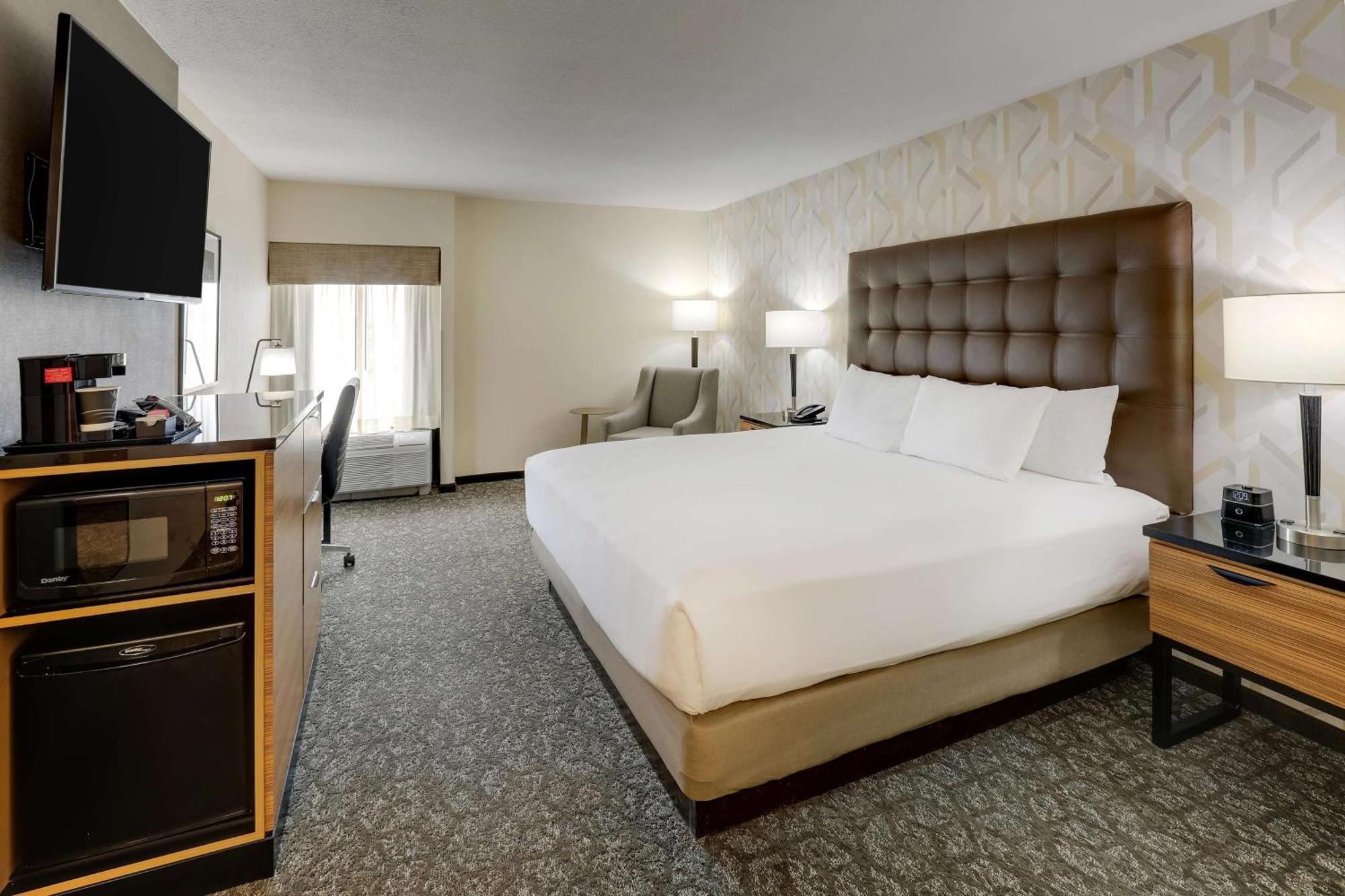 Drury Inn & Suites Birmingham Lakeshore Drive Kültér fotó
