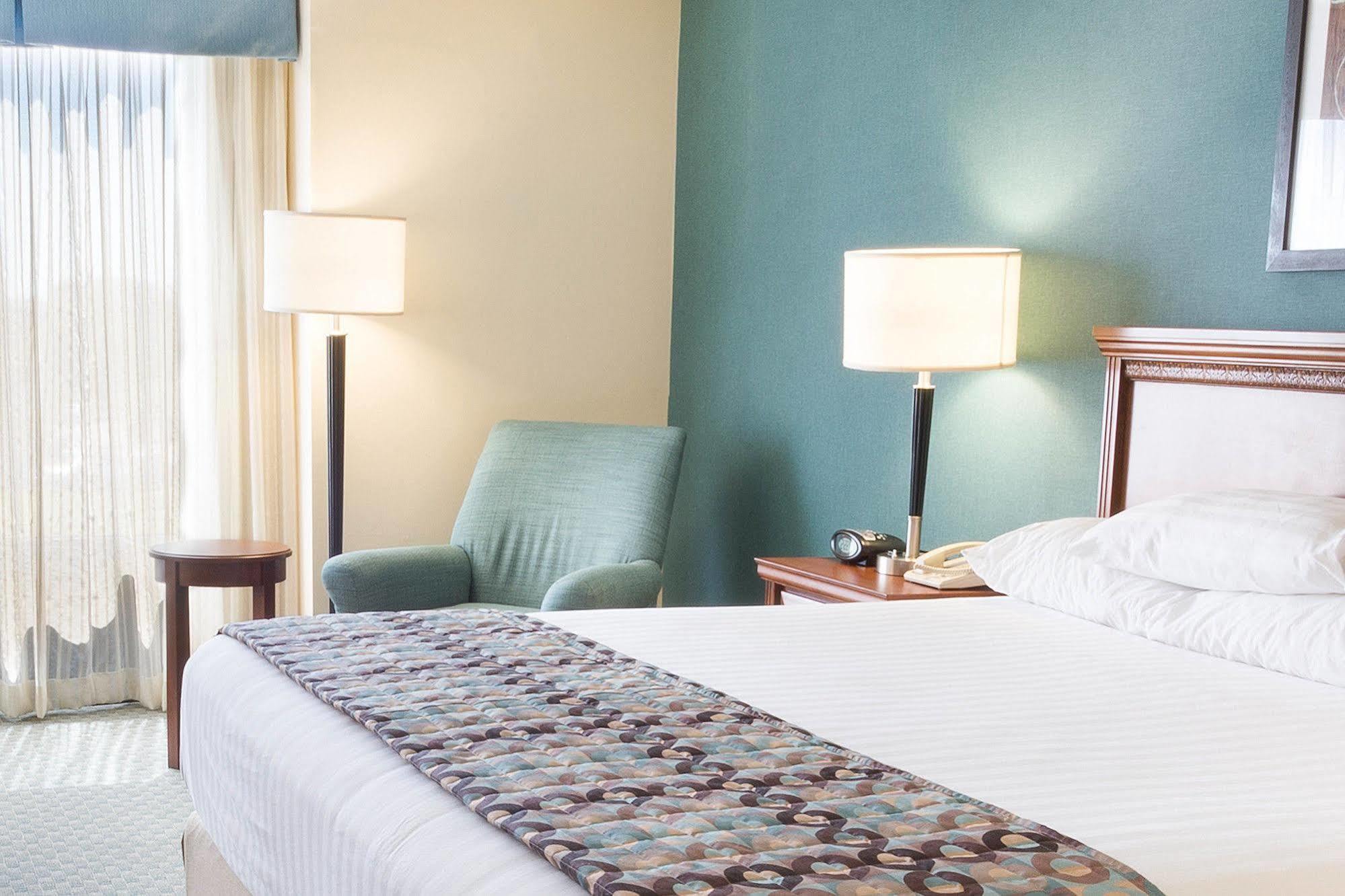 Drury Inn & Suites Birmingham Lakeshore Drive Kültér fotó